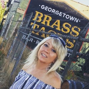 Meet your Posher, Shannon